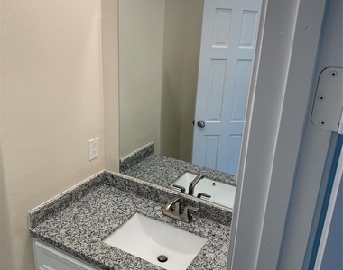 4622 Haywood Street - Photo Thumbnail 17