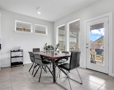 7218 Clearwater Cove Drive - Photo Thumbnail 7