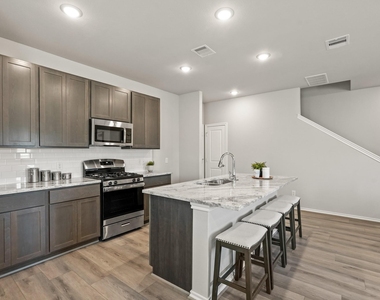1206 Hugh Landing Lane - Photo Thumbnail 8