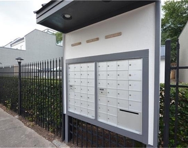 1300 Augusta Drive - Photo Thumbnail 19