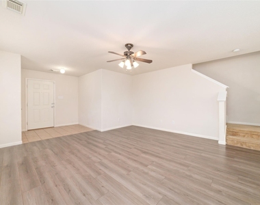 21311 Shadow River Lane - Photo Thumbnail 9