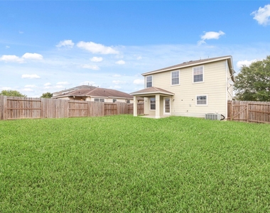21311 Shadow River Lane - Photo Thumbnail 4