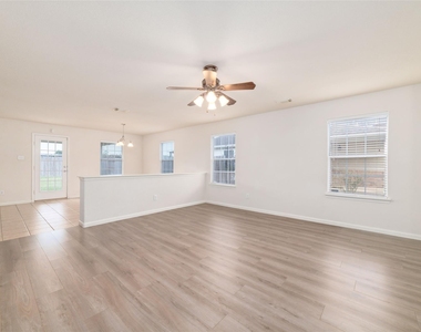 21311 Shadow River Lane - Photo Thumbnail 6
