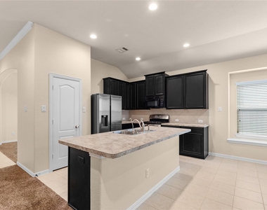 22810 Highland Bluff Lane - Photo Thumbnail 6