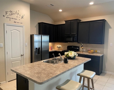 22810 Highland Bluff Lane - Photo Thumbnail 1