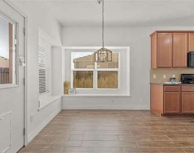 6439 Brimridge Lane - Photo Thumbnail 14