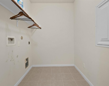 6439 Brimridge Lane - Photo Thumbnail 8