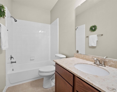 6439 Brimridge Lane - Photo Thumbnail 6
