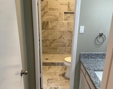 25402 Sugar Valley Lane - Photo Thumbnail 11
