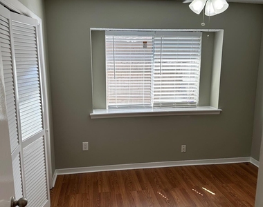 25402 Sugar Valley Lane - Photo Thumbnail 13