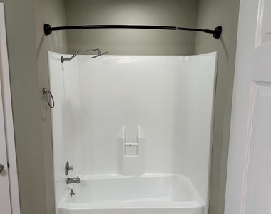 25402 Sugar Valley Lane - Photo Thumbnail 7
