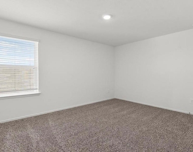23547 Nectar Crest Heights - Photo Thumbnail 11