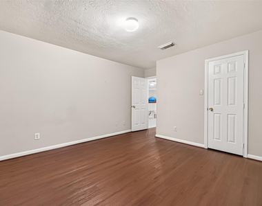 11627 Swiftwater Bridge Lane - Photo Thumbnail 31