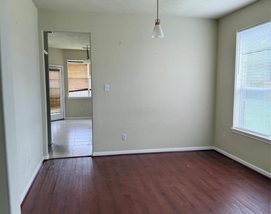 11627 Swiftwater Bridge Lane - Photo Thumbnail 3