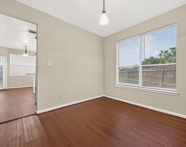 11627 Swiftwater Bridge Lane - Photo Thumbnail 10