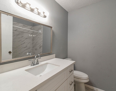 12663 Wellington Park - Photo Thumbnail 20