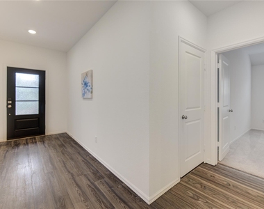 2554 Olivine Stone Drive - Photo Thumbnail 2
