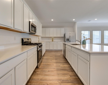 2554 Olivine Stone Drive - Photo Thumbnail 13