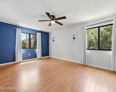 9020 York Lane - Photo Thumbnail 28