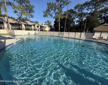 9020 York Lane - Photo Thumbnail 5