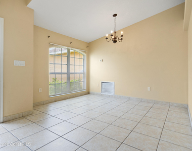 1406 Martinez Street Se - Photo Thumbnail 2
