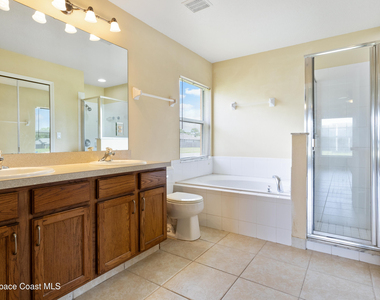 1406 Martinez Street Se - Photo Thumbnail 13