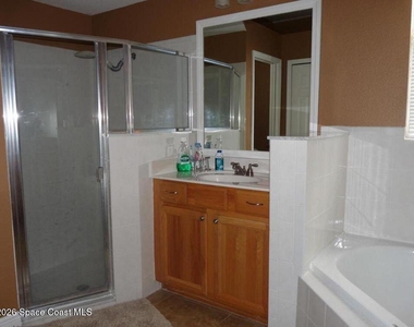 4591 Portage Trail - Photo Thumbnail 14