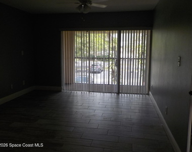 1641 Ne Sunny Brook Lane Ne - Photo Thumbnail 2