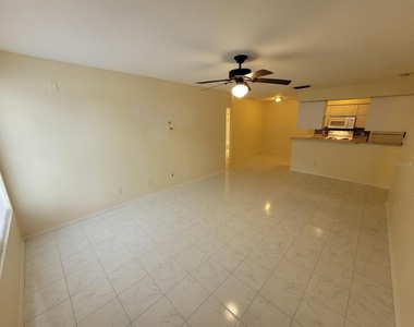 36321 Stonewood Lane - Photo Thumbnail 2