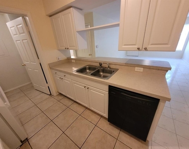 36321 Stonewood Lane - Photo Thumbnail 6