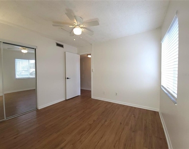 7606 Abbey Lane - Photo Thumbnail 23