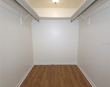 7606 Abbey Lane - Photo Thumbnail 19