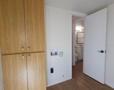 7606 Abbey Lane - Photo Thumbnail 21