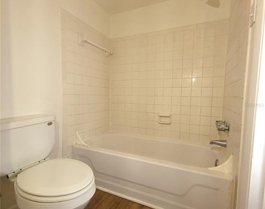 7606 Abbey Lane - Photo Thumbnail 20
