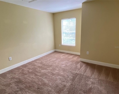 13212 Arbor Isle Drive - Photo Thumbnail 10