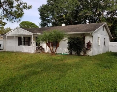 6717 Mornay - Photo Thumbnail 2