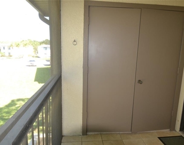 336 Woodlake Wynde - Photo Thumbnail 34