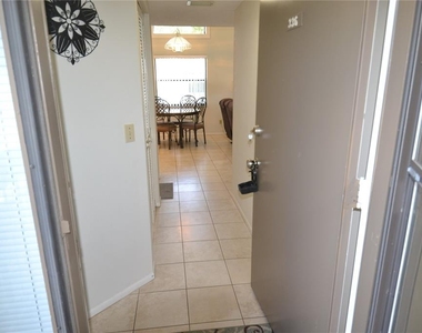 336 Woodlake Wynde - Photo Thumbnail 11