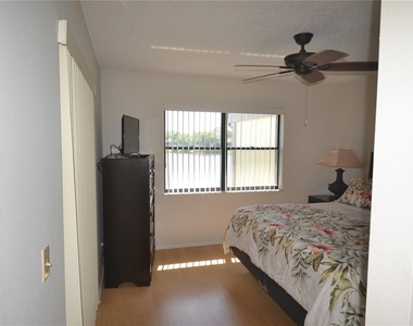 336 Woodlake Wynde - Photo Thumbnail 29