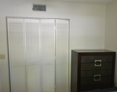 336 Woodlake Wynde - Photo Thumbnail 21