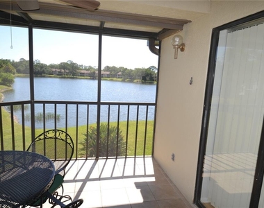 336 Woodlake Wynde - Photo Thumbnail 10