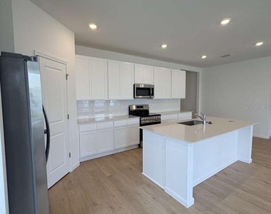 5134 Arrowfeather Court - Photo Thumbnail 20