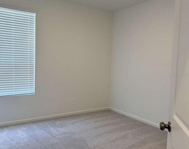 5134 Arrowfeather Court - Photo Thumbnail 11