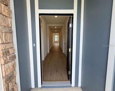 5134 Arrowfeather Court - Photo Thumbnail 7
