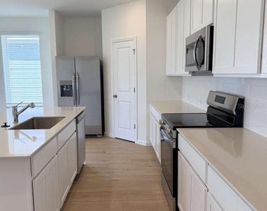 5134 Arrowfeather Court - Photo Thumbnail 21