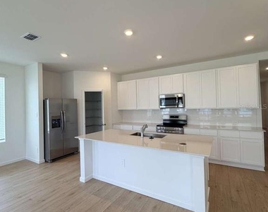 5134 Arrowfeather Court - Photo Thumbnail 18