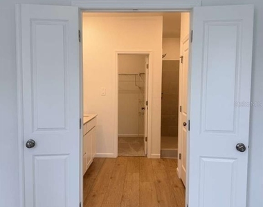 5134 Arrowfeather Court - Photo Thumbnail 28