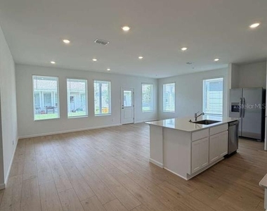 5134 Arrowfeather Court - Photo Thumbnail 16