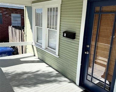 1917 W Fig Street - Photo Thumbnail 1
