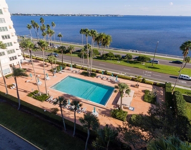 2401 Bayshore Boulevard - Photo Thumbnail 39